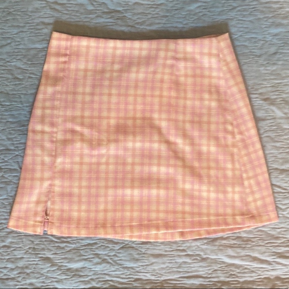 Target pink mini skirt